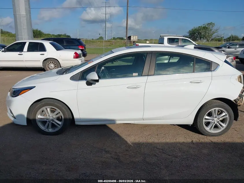 2018 CHEVROLET CRUZE LT AUTO