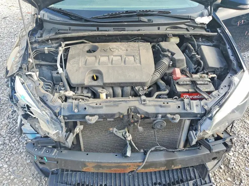 2017 TOYOTA COROLLA SE  