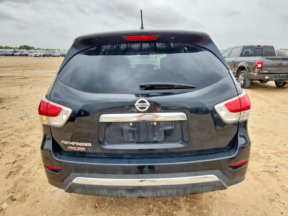 2015 NISSAN PATHFINDER S  
