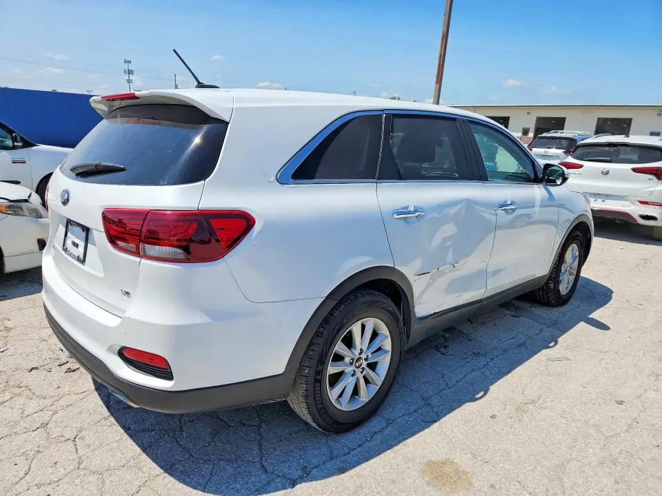 2020 KIA SORENTO S  