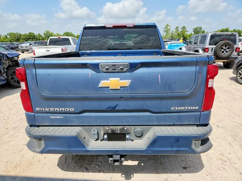 2024 CHEVROLET SILVERADO C1500 CUSTOM  