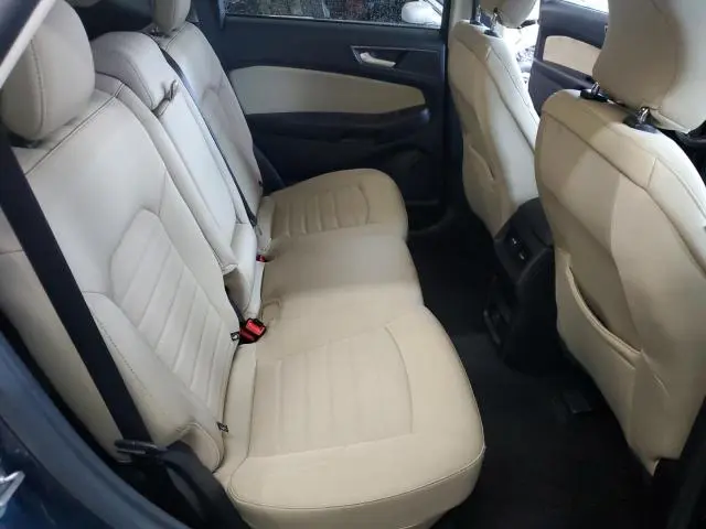 2019 FORD EDGE SE  