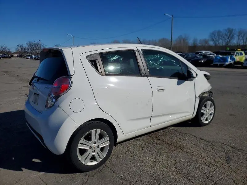 2015 CHEVROLET SPARK 1LT  