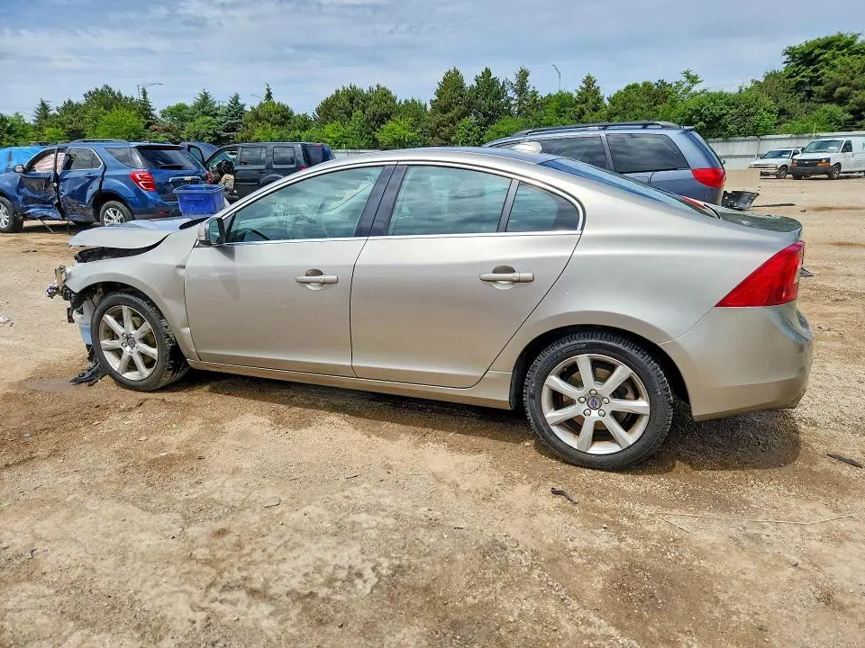 2016 VOLVO S60 PREMIER  