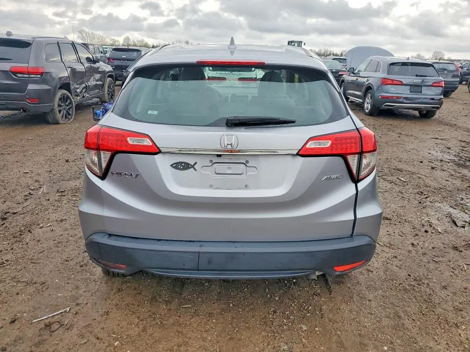 2019 HONDA HR-V LX  