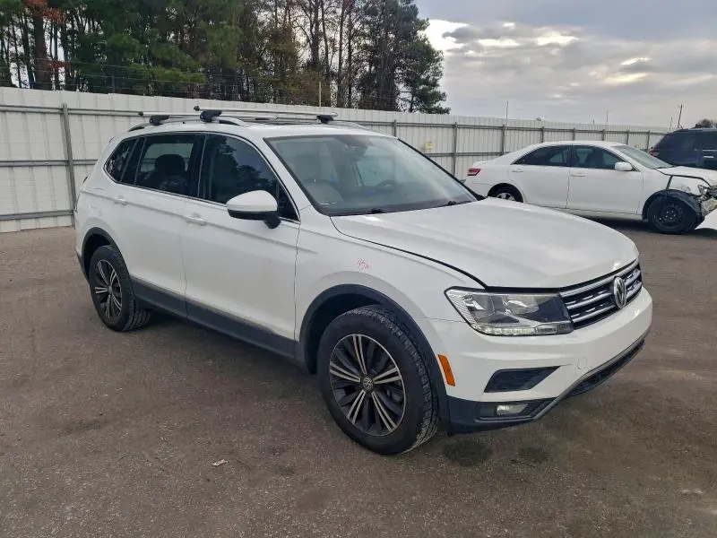 2019 VOLKSWAGEN TIGUAN SE  