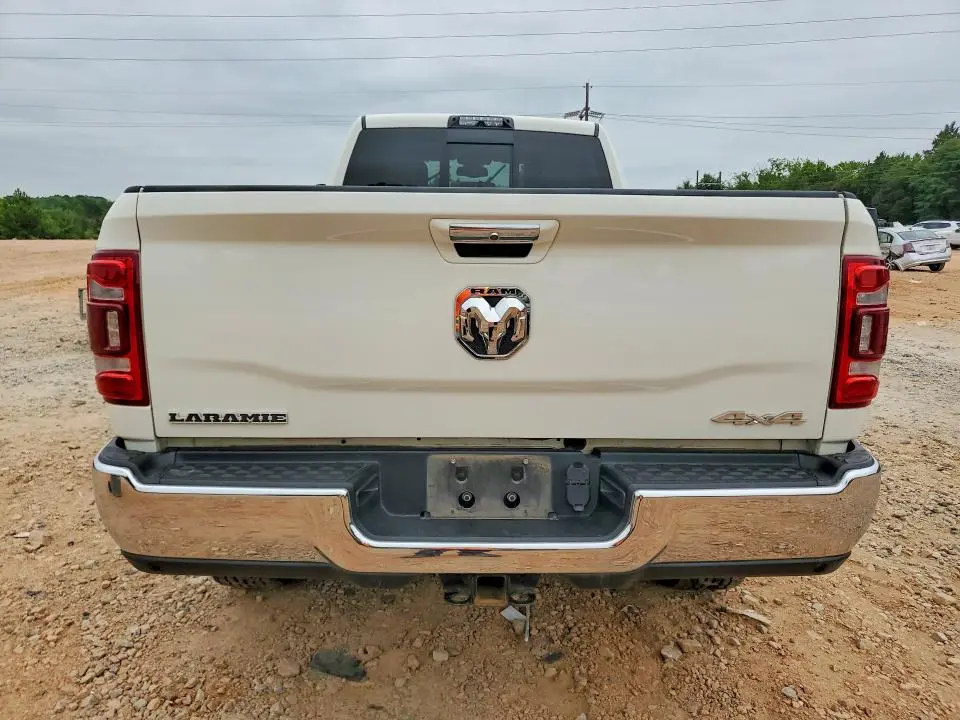 2020 RAM 2500 LARAMIE  