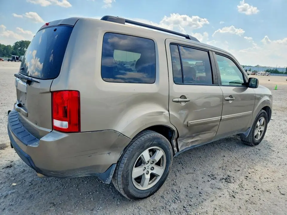 2011 HONDA PILOT EXL  