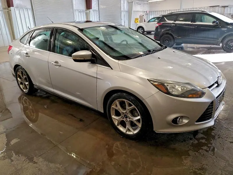 2014 FORD FOCUS TITANIUM  