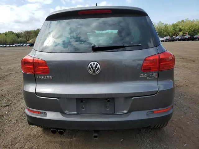 2014 VOLKSWAGEN TIGUAN S  