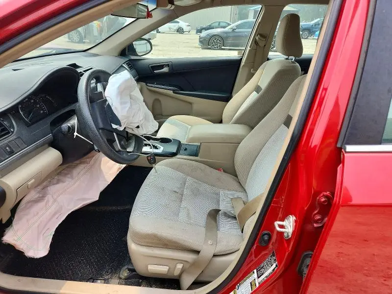 2012 TOYOTA CAMRY LE  