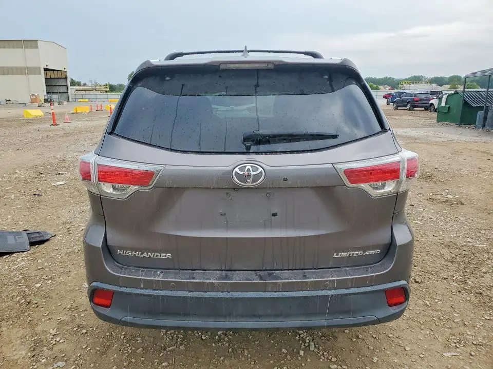 2015 TOYOTA HIGHLANDER LIMITED PLATINUM  