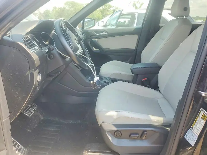 2020 VOLKSWAGEN TIGUAN SE  