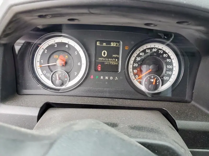 2014 RAM 1500 ST  