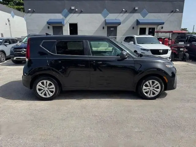 2020 KIA SOUL LX