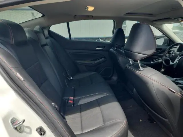 2023 NISSAN ALTIMA SR  