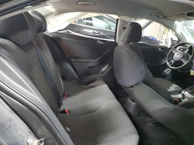 2013 VOLKSWAGEN JETTA BASE  