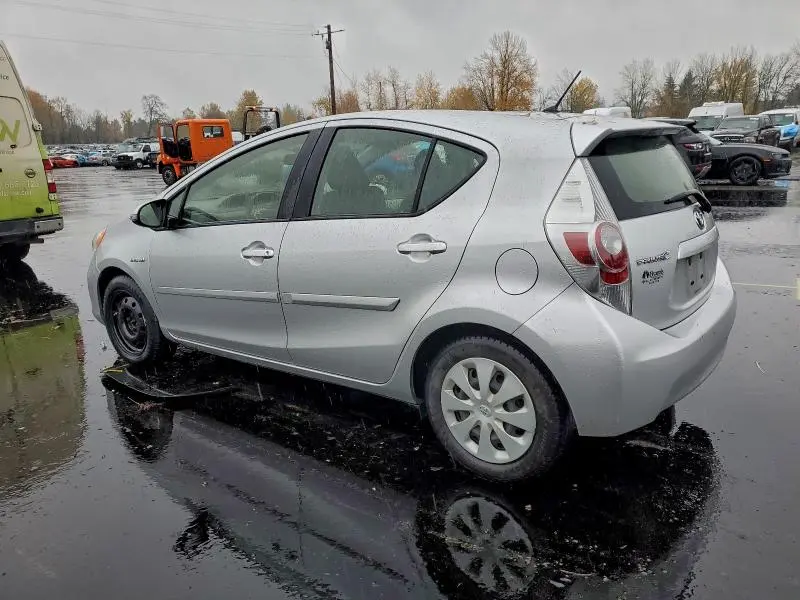 2014 TOYOTA PRIUS C   