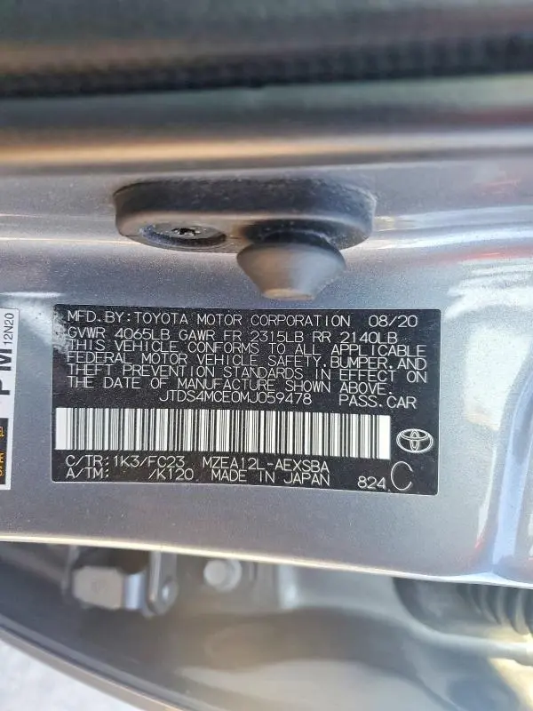 2021 TOYOTA COROLLA SE  