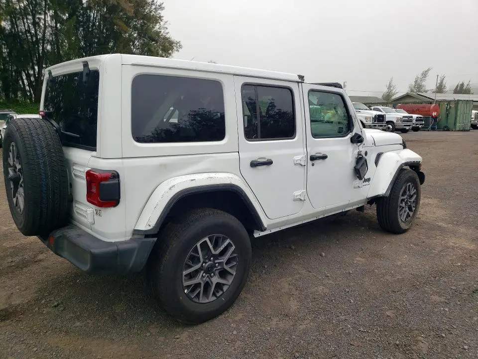 2025 JEEP WRANGLER SAHARA  