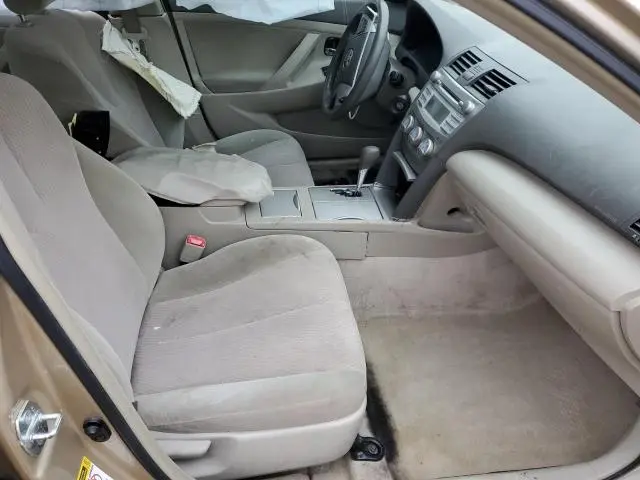 2010 TOYOTA CAMRY BASE  