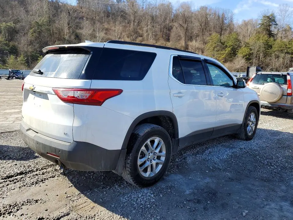 2020 CHEVROLET TRAVERSE LT  