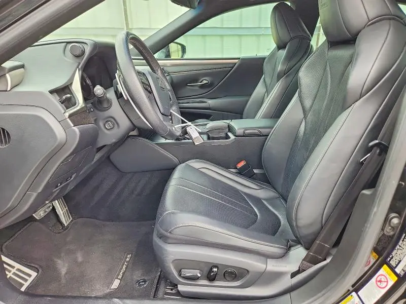 2019 LEXUS ES 350  