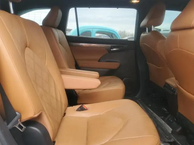 2021 TOYOTA HIGHLANDER HYBRID PLATINUM  