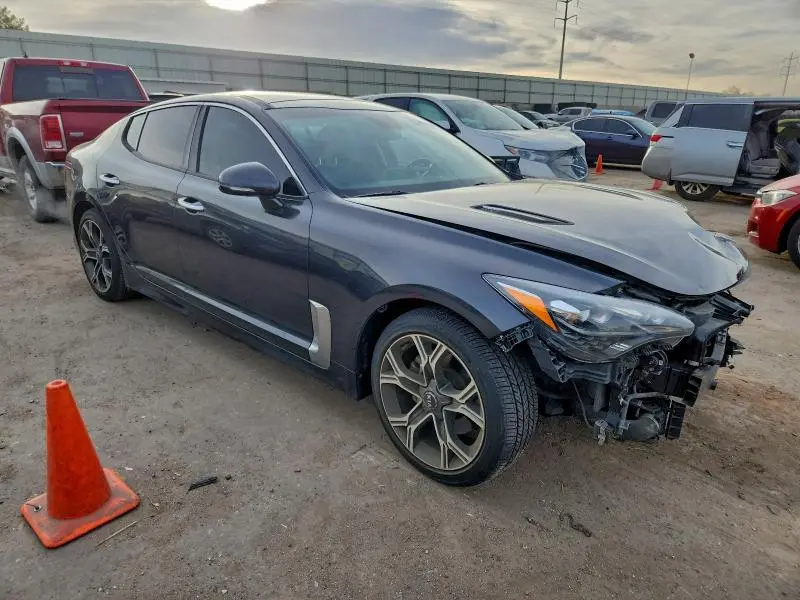 2019 KIA STINGER   