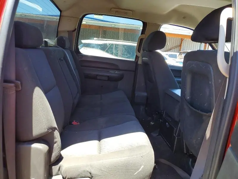 2011 CHEVROLET SILVERADO K1500 LT  