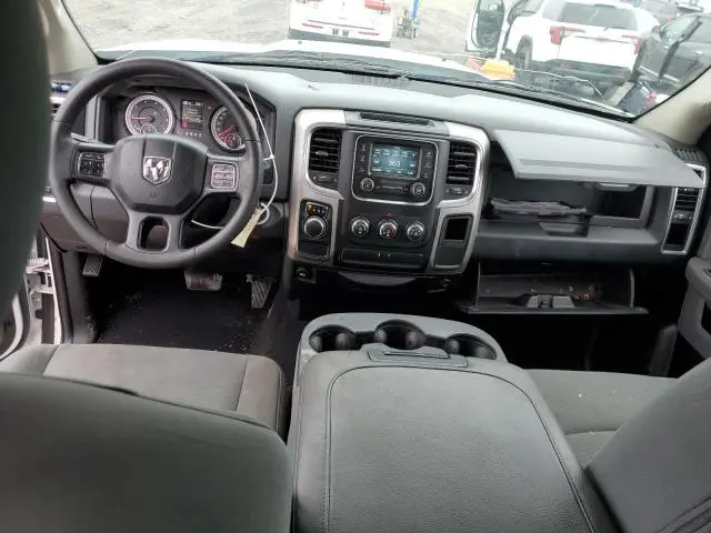 2019 RAM 1500 CLASSIC SLT  