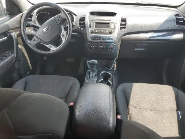 2015 KIA SORENTO LX  
