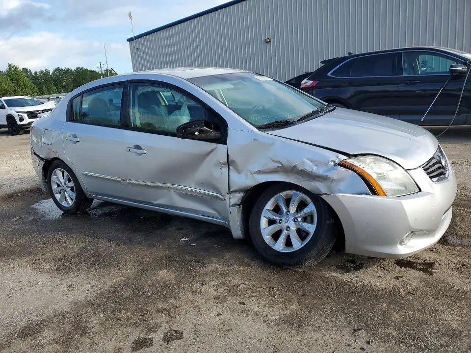 2011 NISSAN SENTRA 2.0  