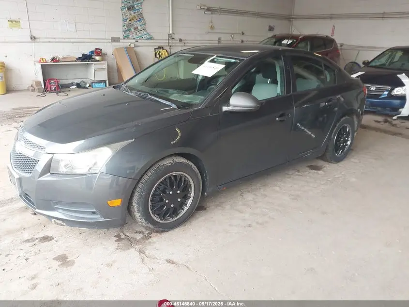 2013 CHEVROLET CRUZE LS AUTO