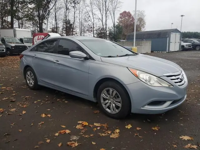2011 HYUNDAI SONATA GLS  