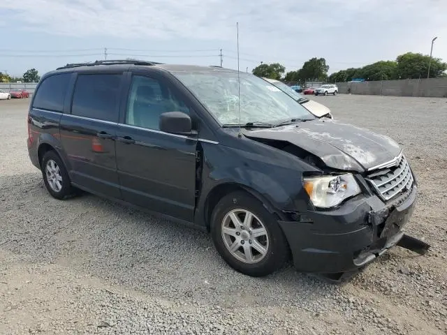 2010 CHRYSLER TOWN & COUNTRY LX  