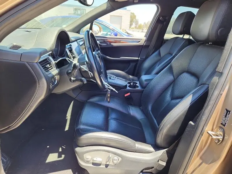 2017 PORSCHE MACAN S  