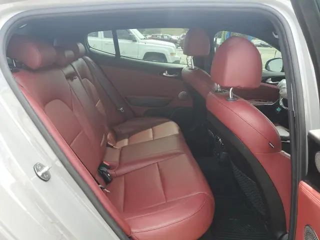 2022 KIA STINGER GT LINE  