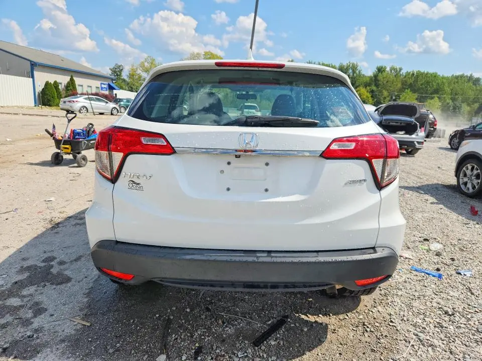 2022 HONDA HR-V LX  