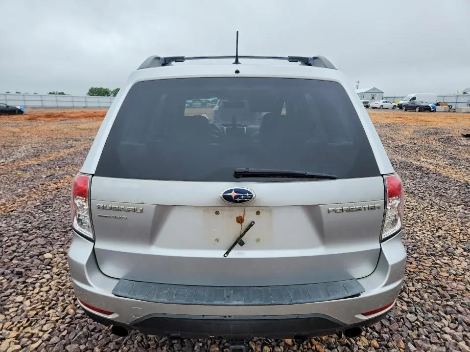 2011 SUBARU FORESTER LIMITED  