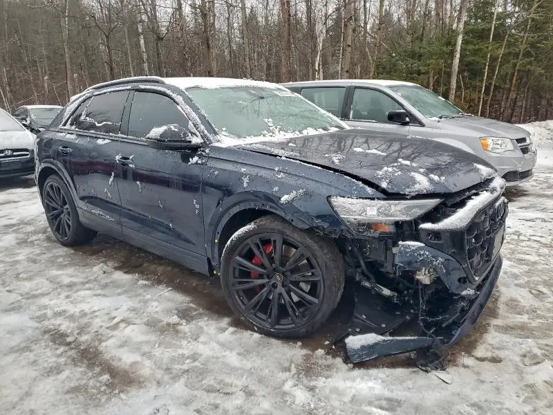 2025 AUDI SQ8 PREMIUM PLUS  