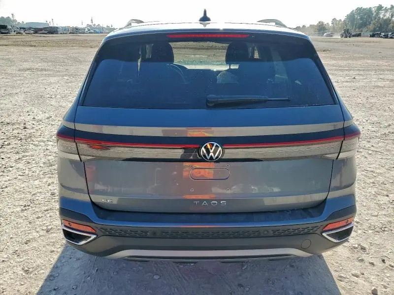 2025 VOLKSWAGEN TAOS SE  