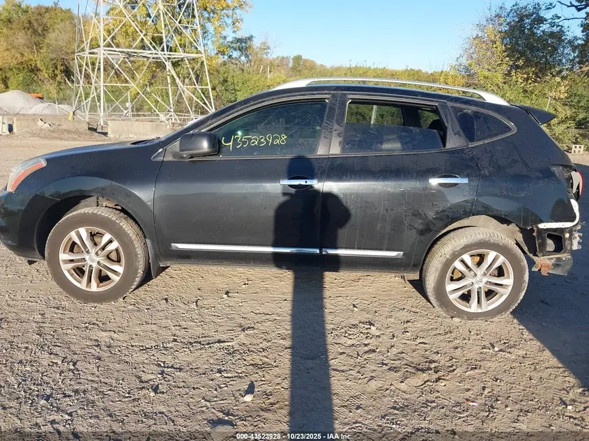 2013 NISSAN ROGUE SV