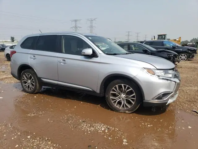 2016 MITSUBISHI OUTLANDER SE  