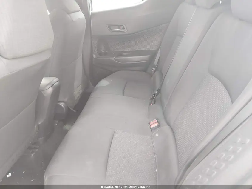 2018 TOYOTA C-HR XLE