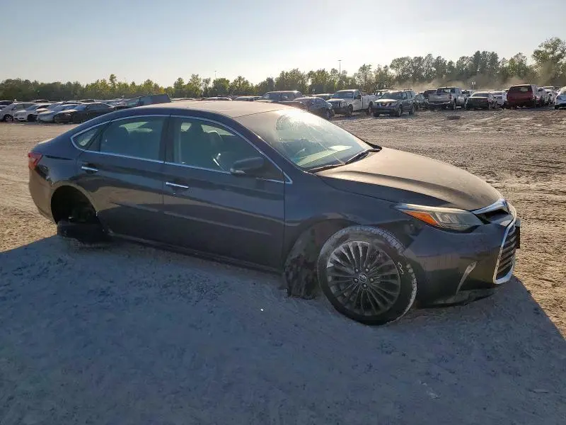 2016 TOYOTA AVALON XLE  