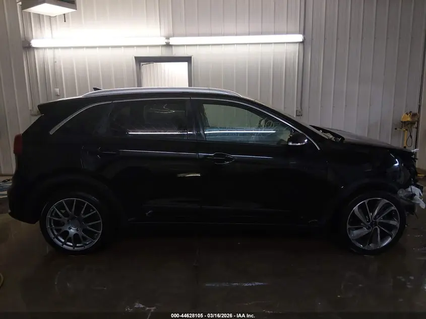 2019 KIA NIRO TOURING