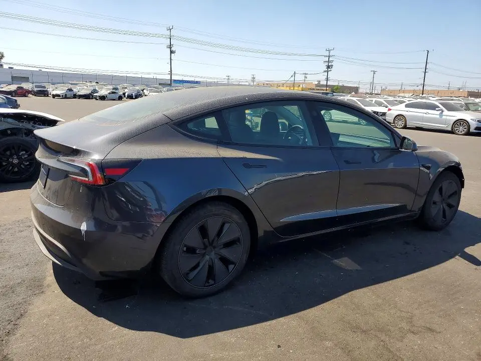 2025 TESLA MODEL 3   
