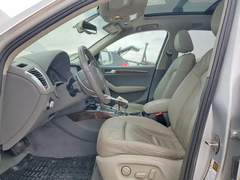 2011 AUDI Q5 PREMIUM PLUS  
