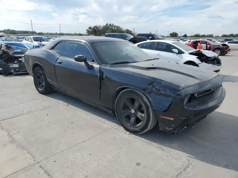 2014 DODGE CHALLENGER SXT  